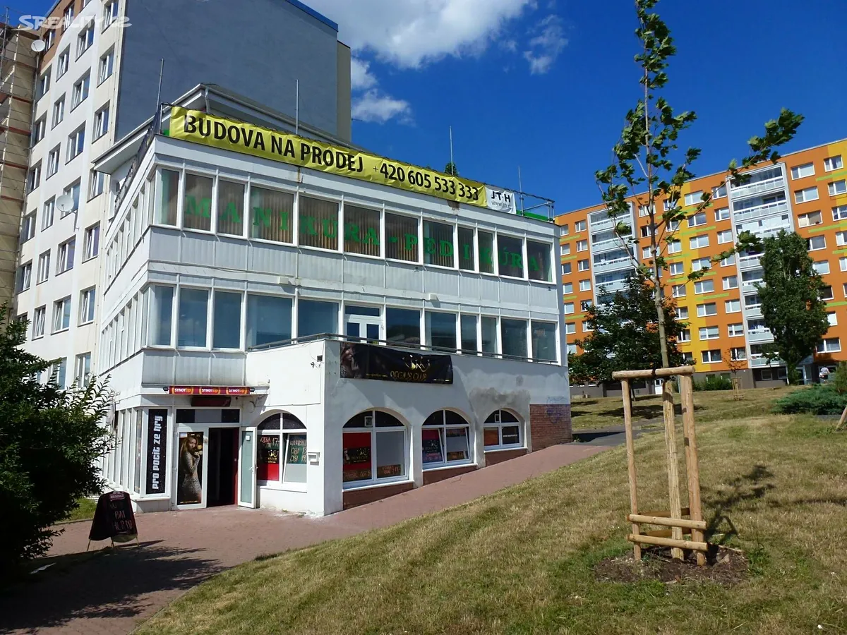 Prodej obchodního prostoru 480 m², Most