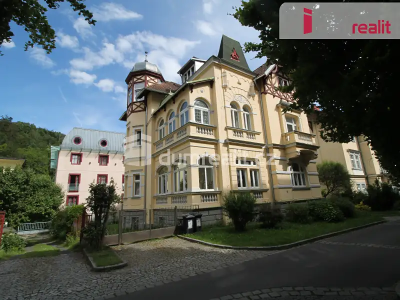 Prodej bytu 3+1 90 m², Mariánské Lázně – náhled fotky 1
