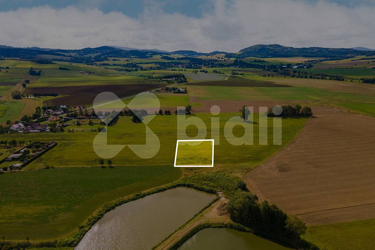 Prodej stavebního pozemku 3324 m²