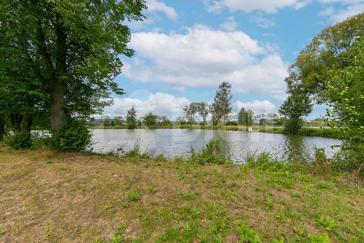Prodej stavebního pozemku 3324 m² – fotografie 4