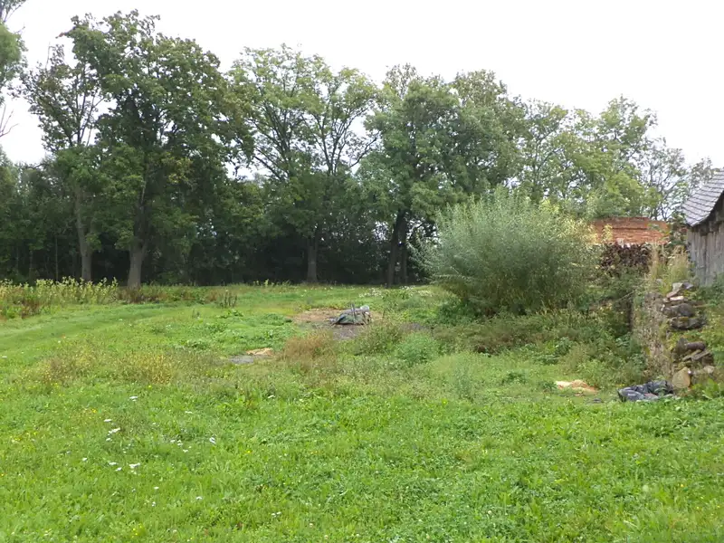 Prodej stavebního pozemku 1334 m², Uherčice – náhled fotky 2