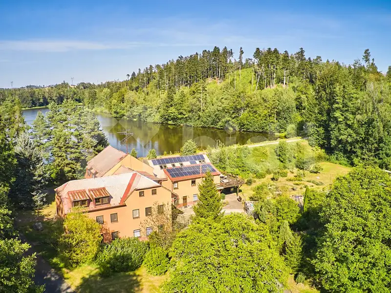 Prodej ubytovacího zařízení 1350 m², Želetava – náhled fotky 2