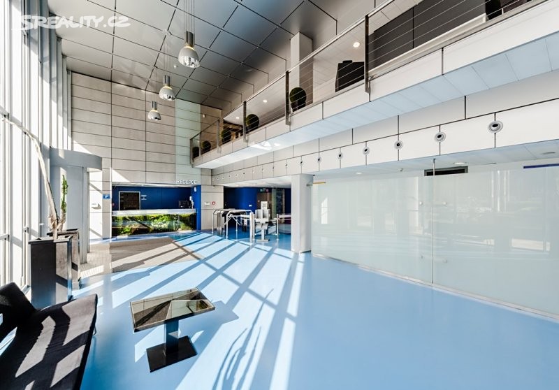 Pronájem kanceláře 940 m² - Widok 2