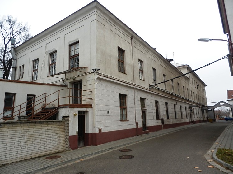 Pronájem komerčního prostoru, 528 m² (2 z 3)