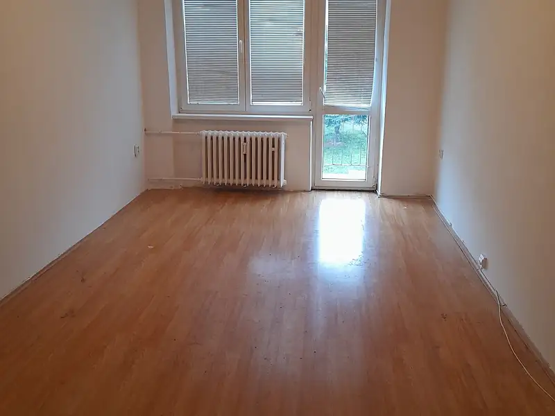 Pronájem bytu 2+1 57 m², Bukovany – náhled fotky 2