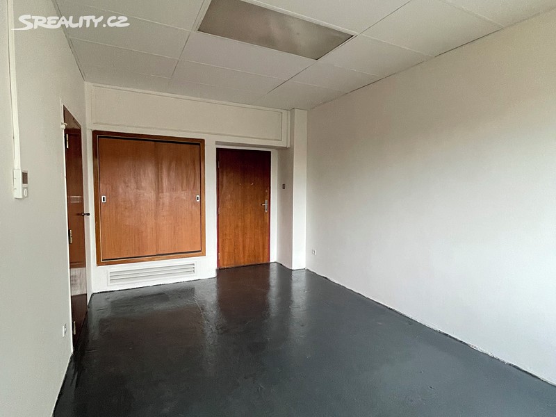 Pronájem kanceláře 20 m² – pohled 4