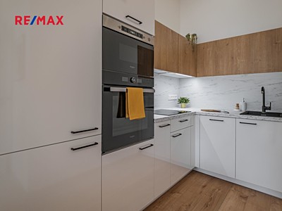 Real Estate Image
