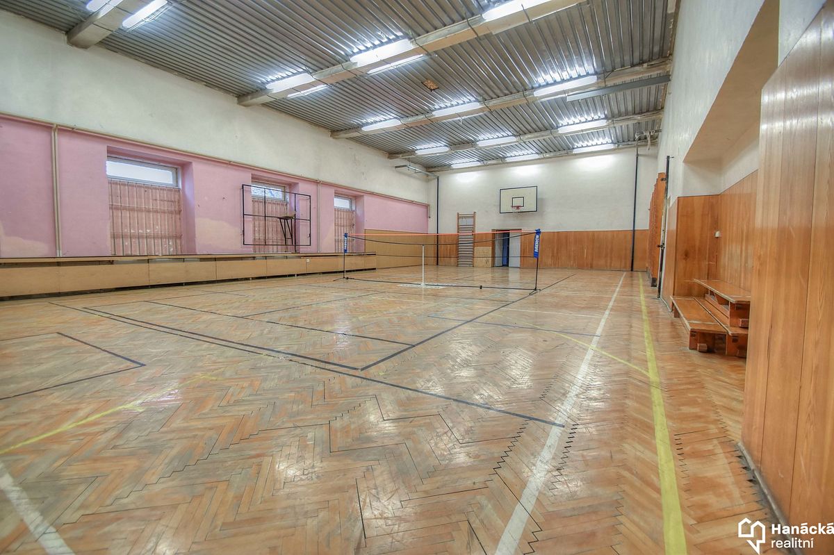Prodej obchodního prostoru 1100 m² – fotografie 3