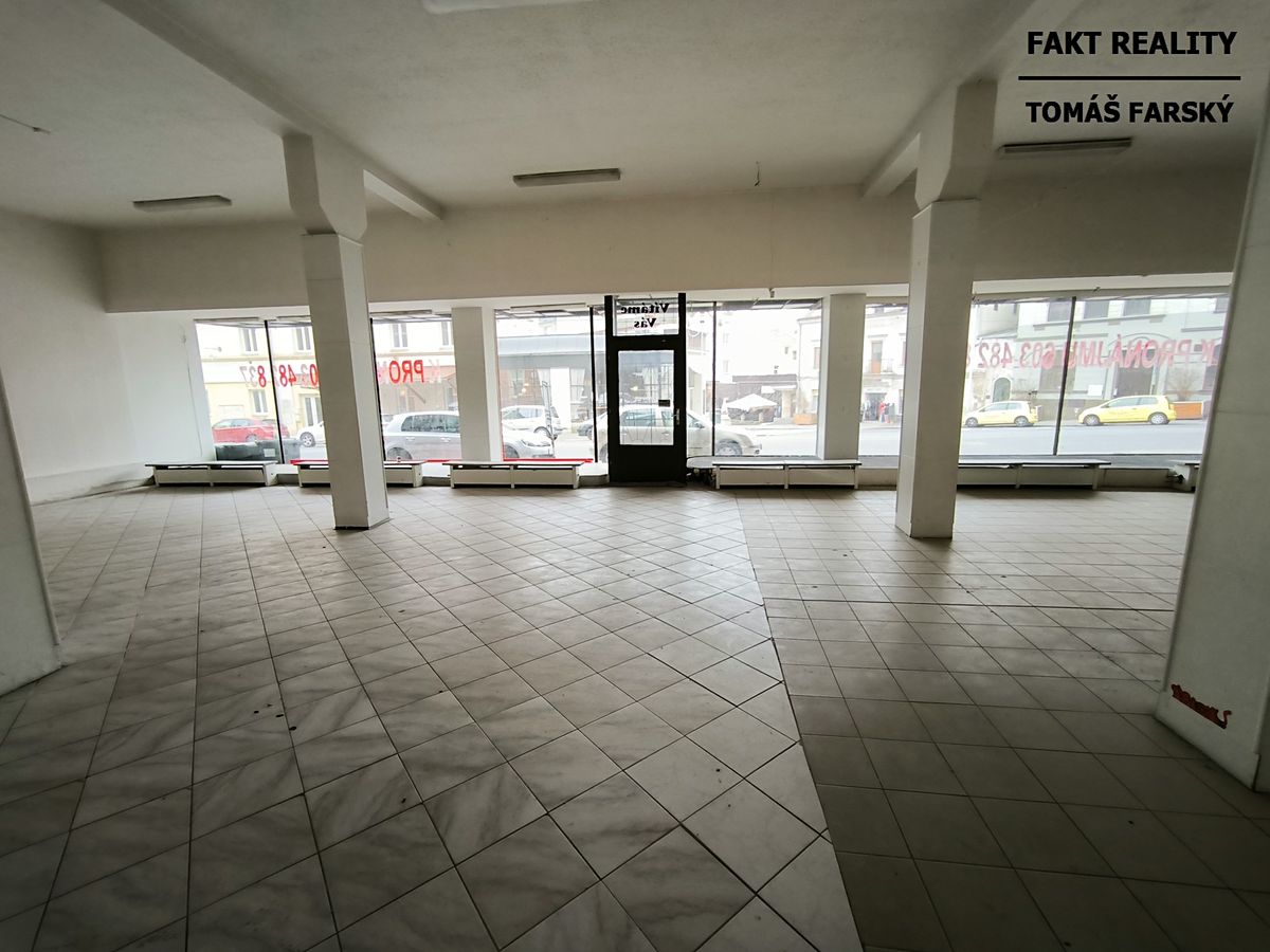 Pronájem obchodního prostoru 456 m² – fotografie 4