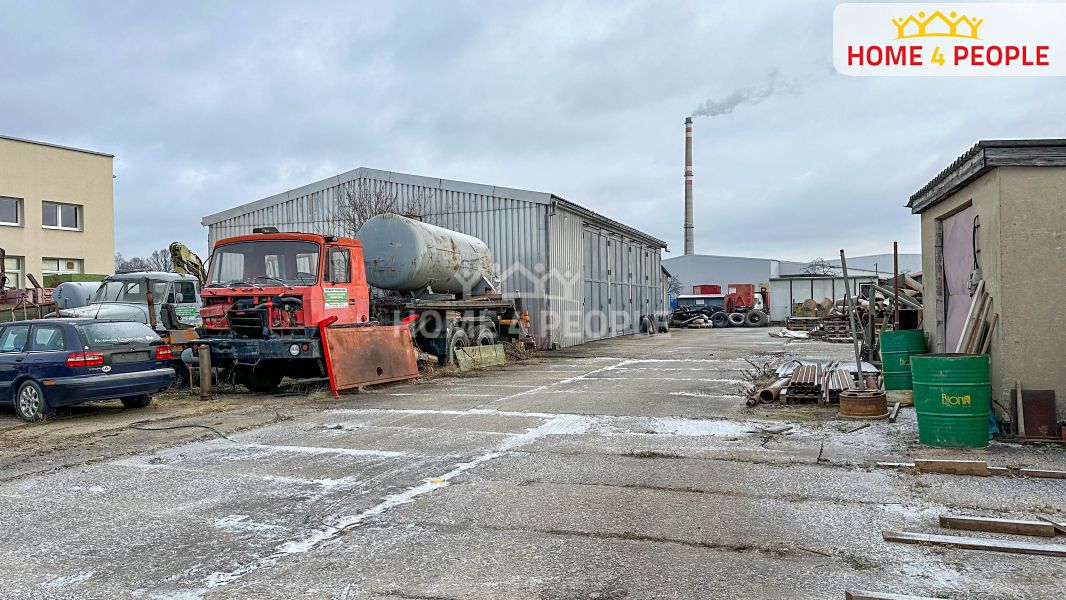 Pronájem výrobní haly, prostoru 2750 m²