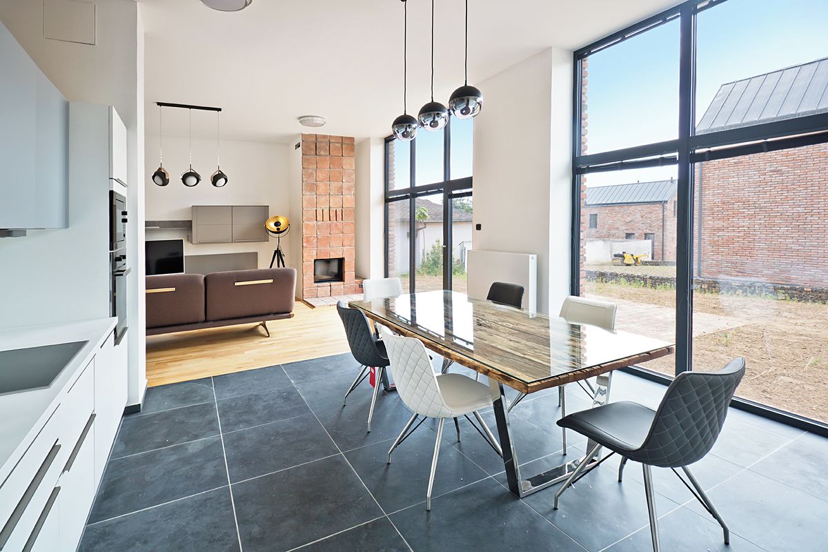 Pronájem vily 120 m², pozemek 800 m² – fotografie 2
