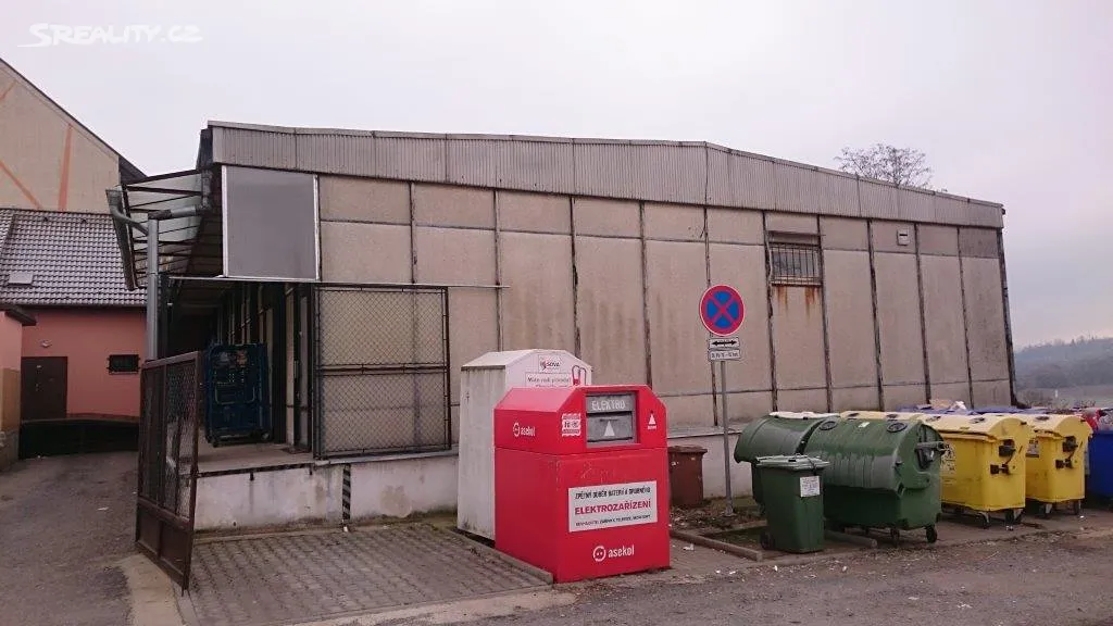 Prodej kanceláře 185 m² – pohled 3