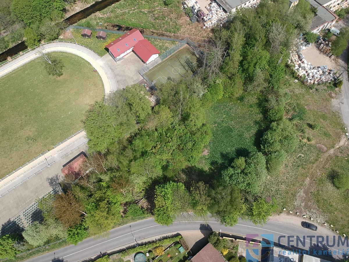Prodej komerčního pozemku 2866 m² – fotografie 3