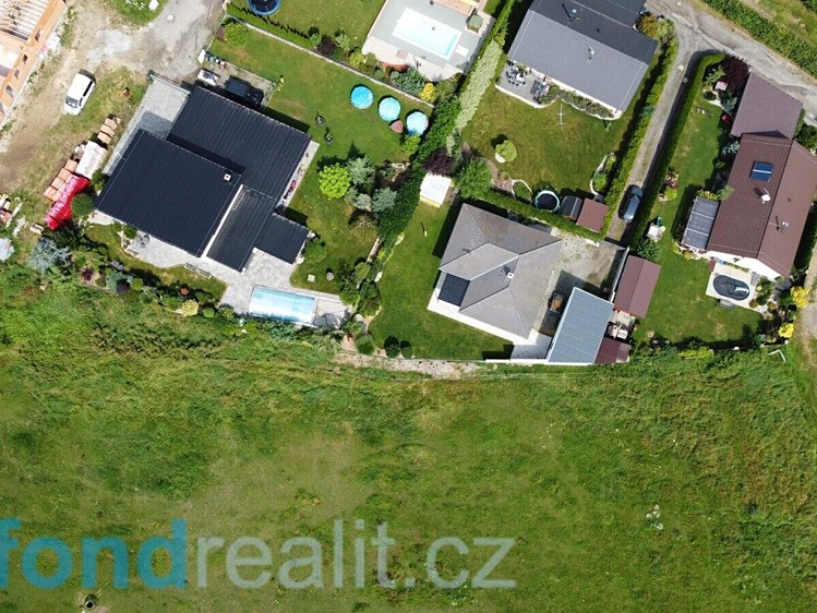 Grundstück zum Kauf, 816 m² (1 von 6)
