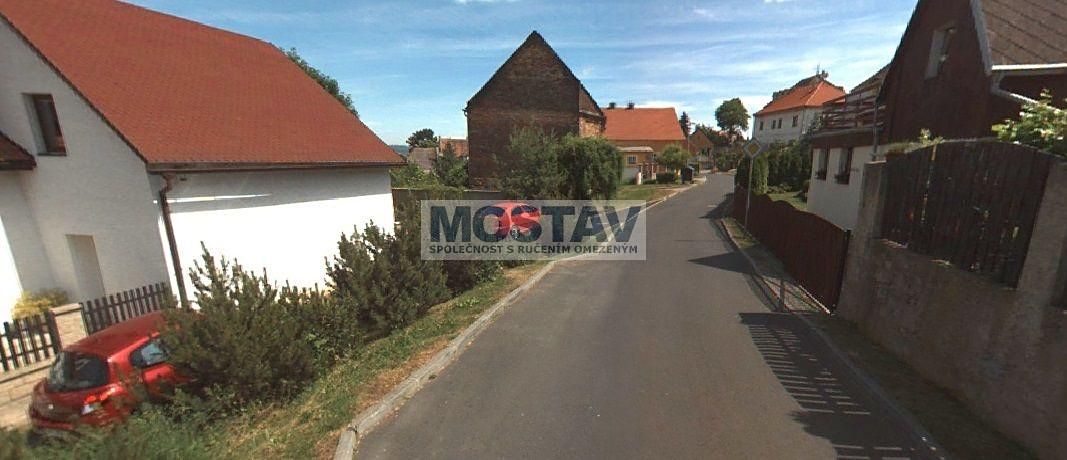 Prodej rodinného domu 203 m², pozemek 203 m² – fotografie 2