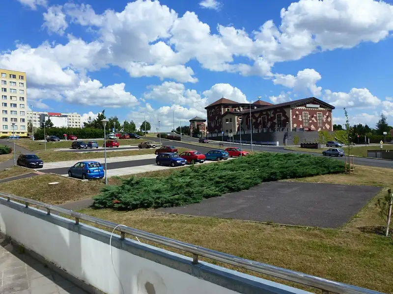 Pronájem obchodního prostoru 413 m², Most – náhled fotky 3