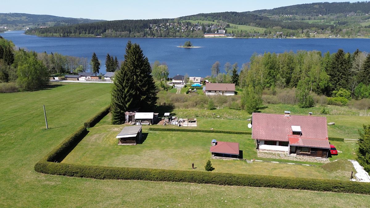 Prodej chalupy 140 m², pozemek 9424 m²