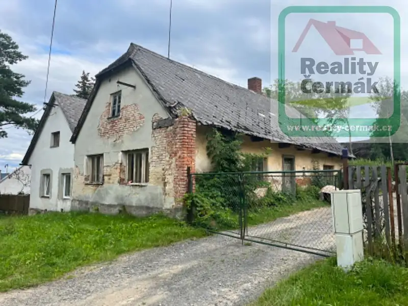 Prodej rodinného domu 295 m², pozemek 1191 m², Chodov – náhled fotky 1