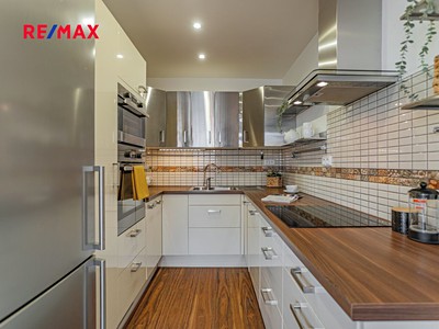 Real Estate Image