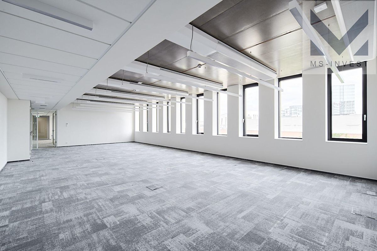 Pronájem kanceláře 257 m², Brno – fotka 1 z 3
