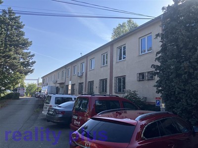 Pronájem kanceláře 551 m²