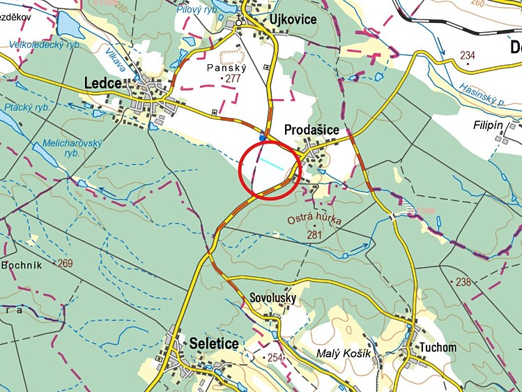 Prodej pozemku, 23 704 m² (2 z 5)