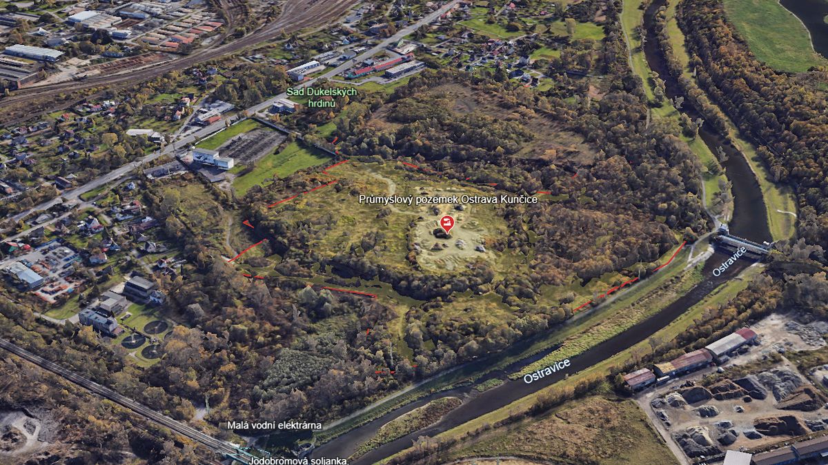 Prodej komerčního pozemku 130000 m² – fotografie 2