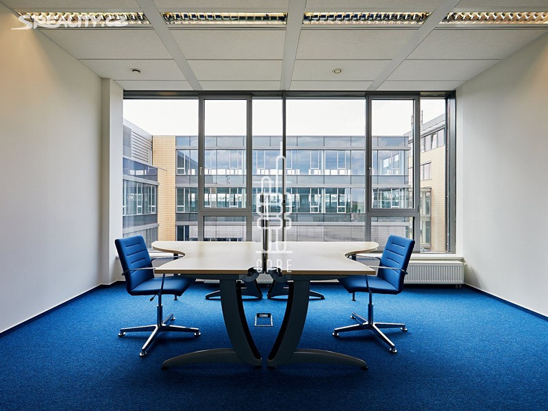 Pronájem kanceláře 516 m² – pohled 2