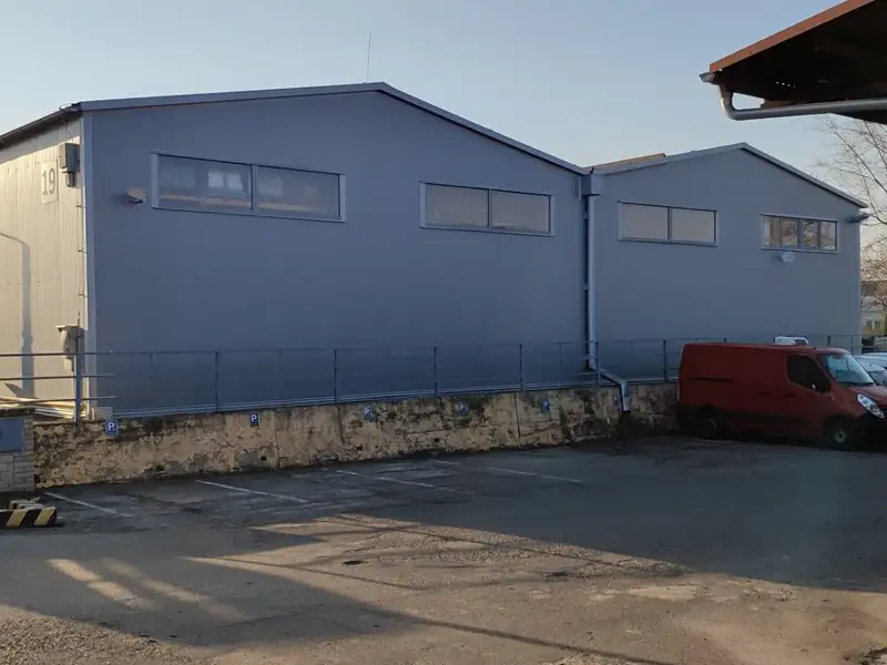 Pronájem specifického typu nemovitosti 12 m², Praha – náhled fotky 2