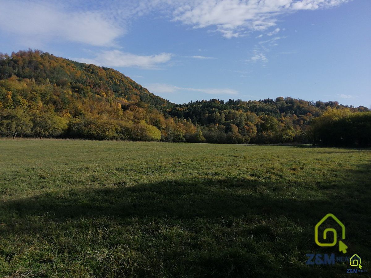 Prodej stavebního pozemku 7562 m² – fotografie 2