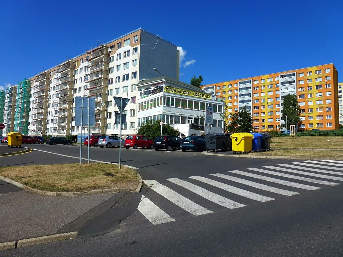 Prodej obchodního prostoru 480 m² – fotografie 2