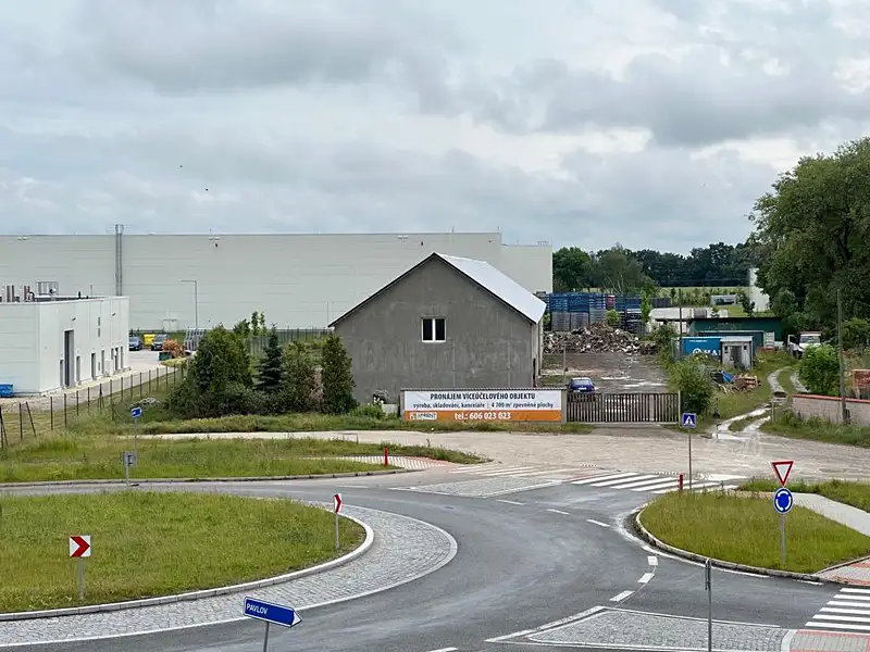 Pronájem obchodního prostoru 5626 m², Pavlov – náhled fotky 1
