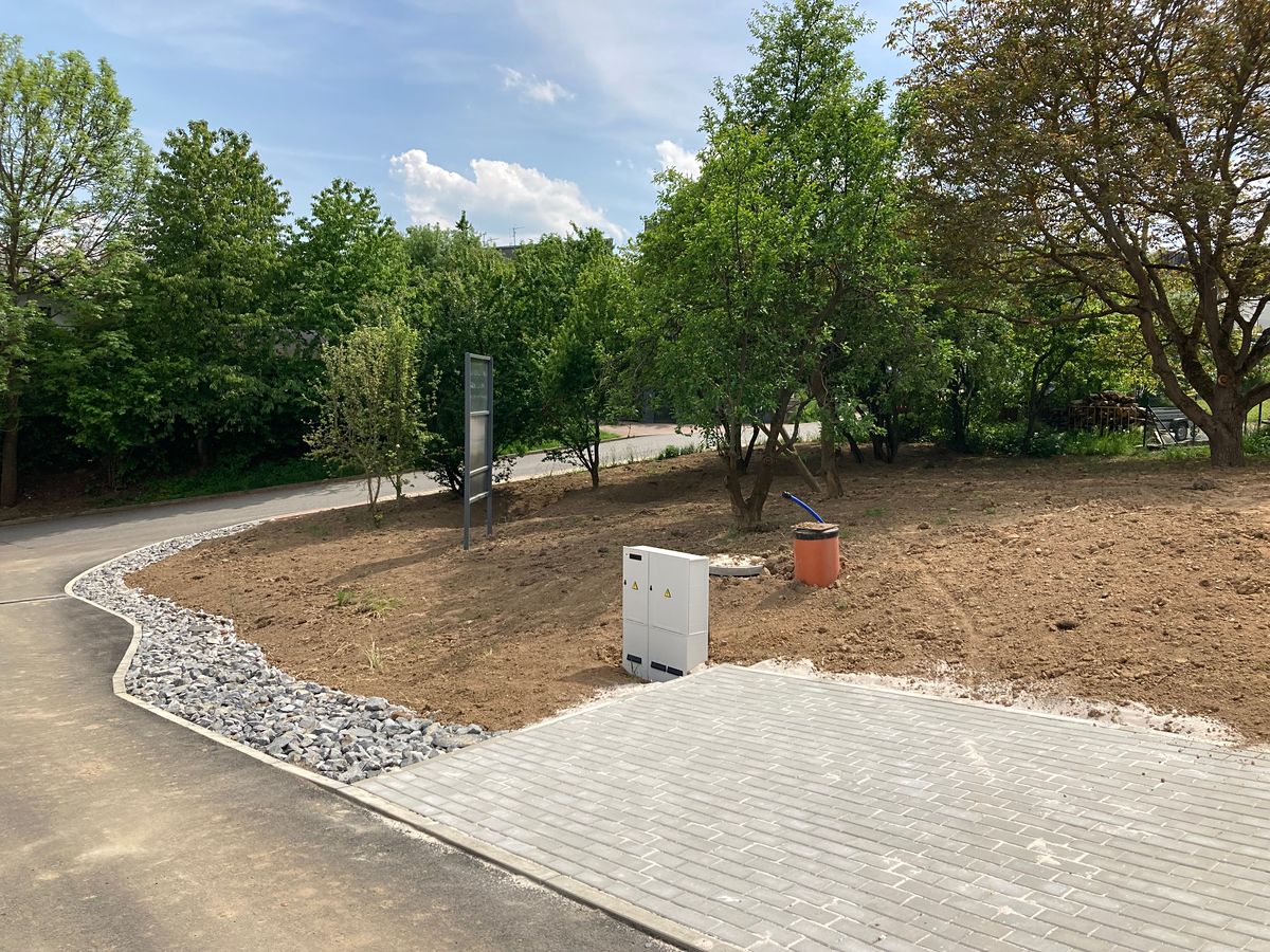 Prodej stavebního pozemku 820 m², Jílové u Prahy – fotka 1 z 3
