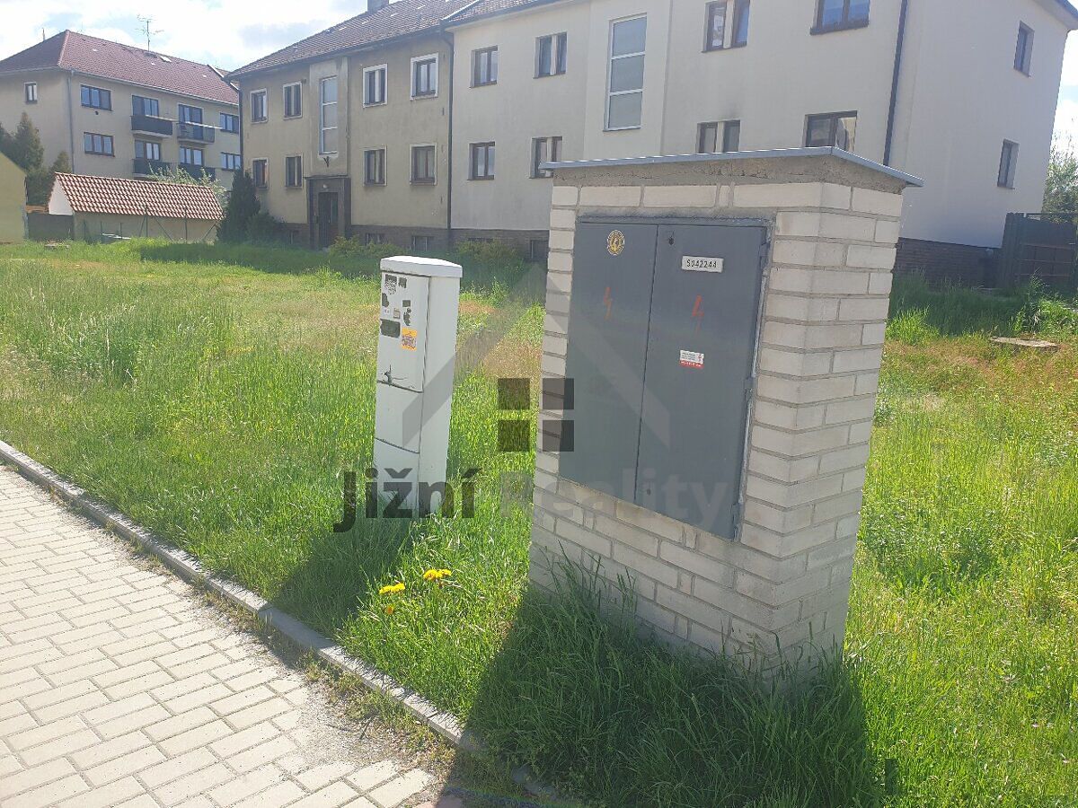 Prodej stavebního pozemku 768 m², Veselí nad Lužnicí – fotka 1 z 3