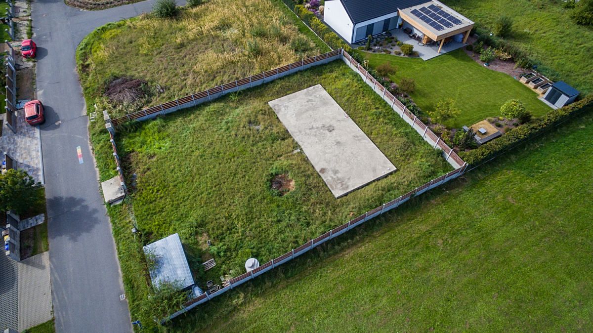 Prodej stavebního pozemku 867 m², Sibřina – fotka 1 z 3