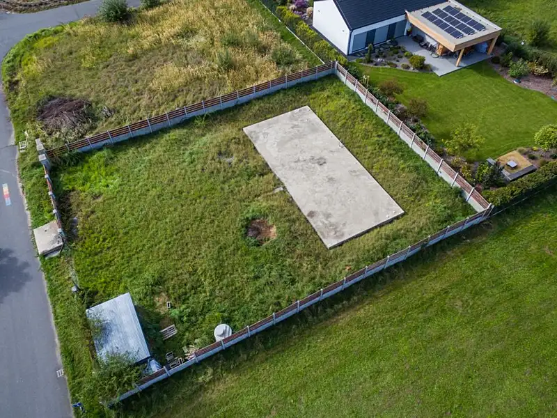 Prodej stavebního pozemku 867 m², Sibřina – náhled fotky 1
