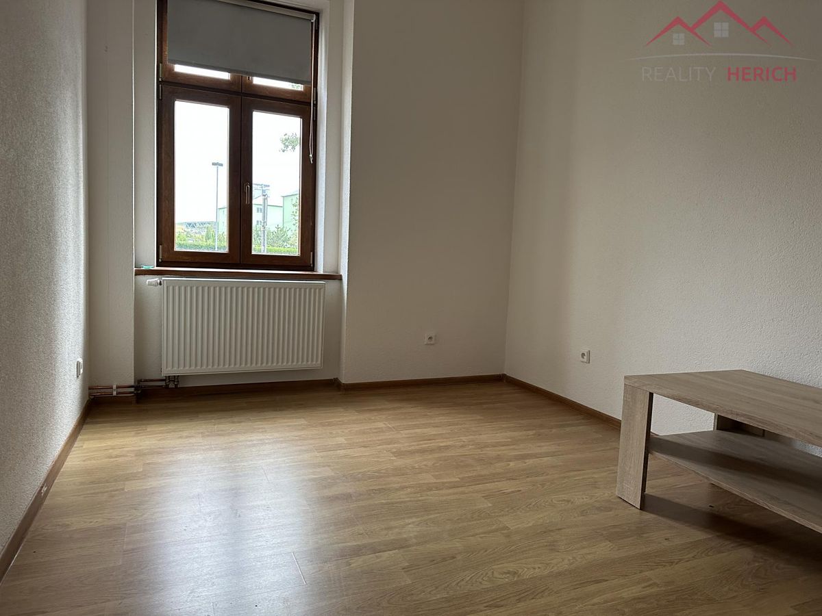 Pronájem bytu 2+1 55 m² – fotografie 5