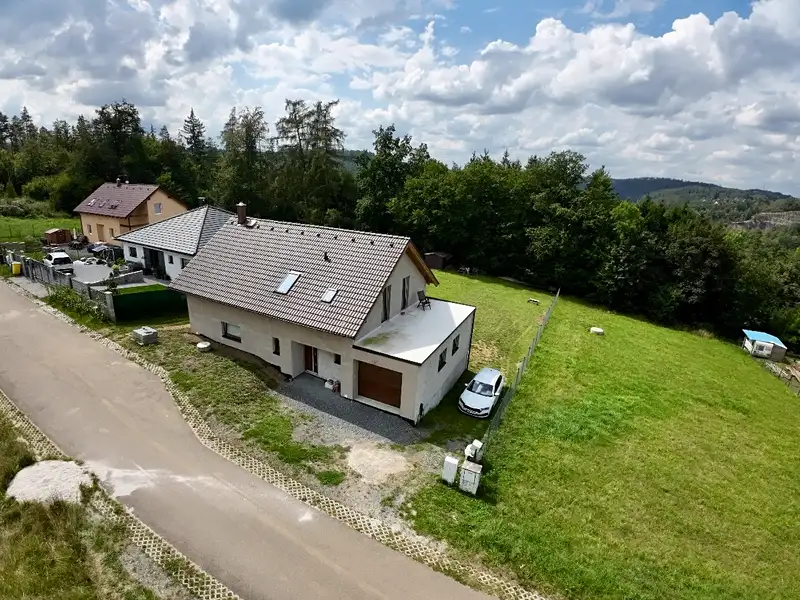 Prodej rodinného domu 158 m², pozemek 1219 m², Stříbrná Skalice – náhled fotky 3