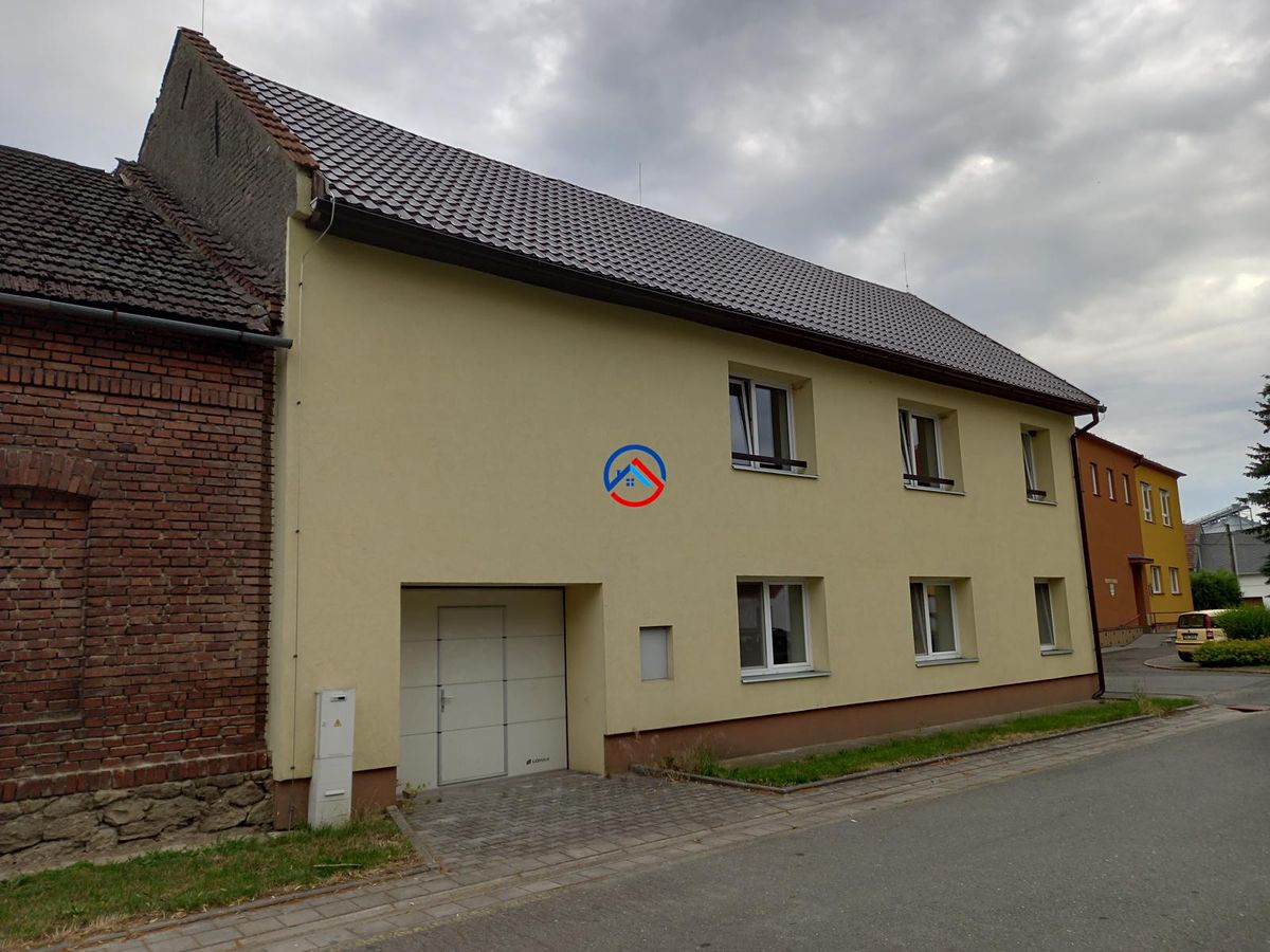 Prodej vícegeneračního domu 220 m², pozemek 486 m²