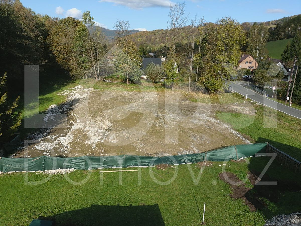 Prodej stavebního pozemku 1500 m², Jeseník – fotka 1 z 3