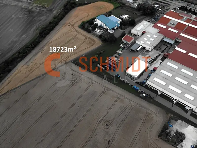 Prodej pozemku 18723 m², Mikulov – náhled fotky 1
