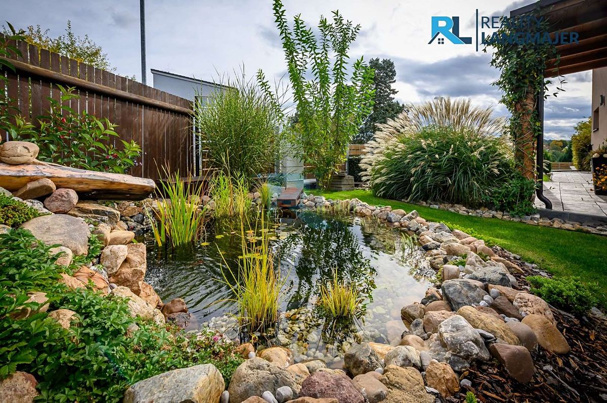 Prodej rodinného domu 183 m², pozemek 724 m² – fotografie 4