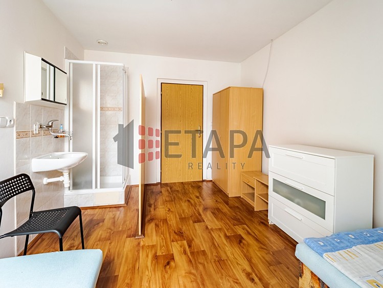Prodej komerčního prostoru, 382 m² (11 z 25)