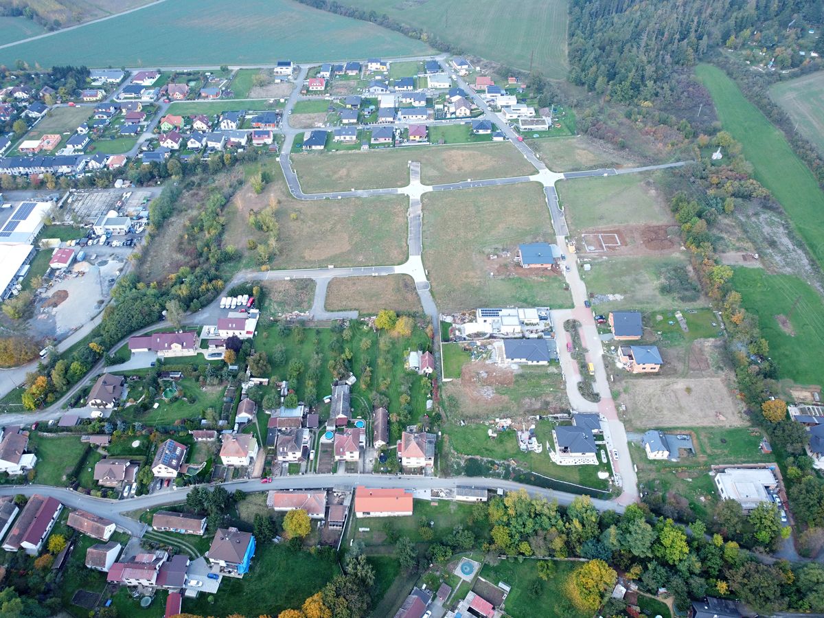 Prodej stavebního pozemku 799 m² – fotografie 4