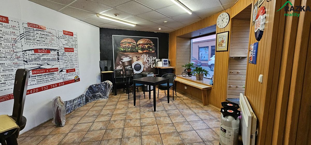 Prodej obchodního prostoru 44 m² – fotografie 4