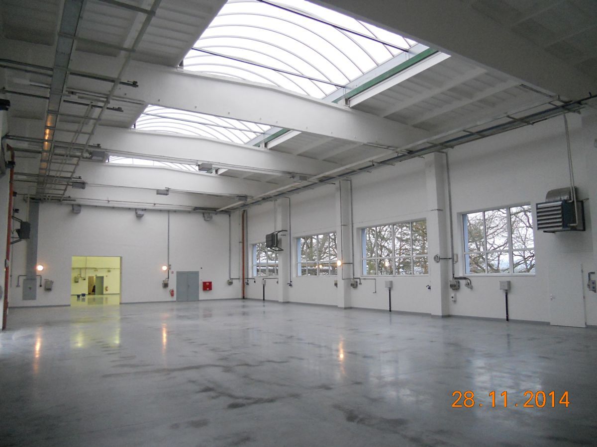 Pronájem skladového prostoru 815 m² – fotografie 2