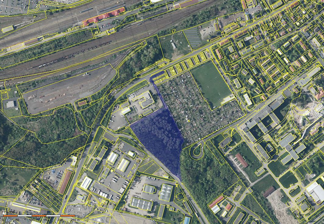 Prodej pozemku 26726 m², Chomutov – fotka 1 z 3
