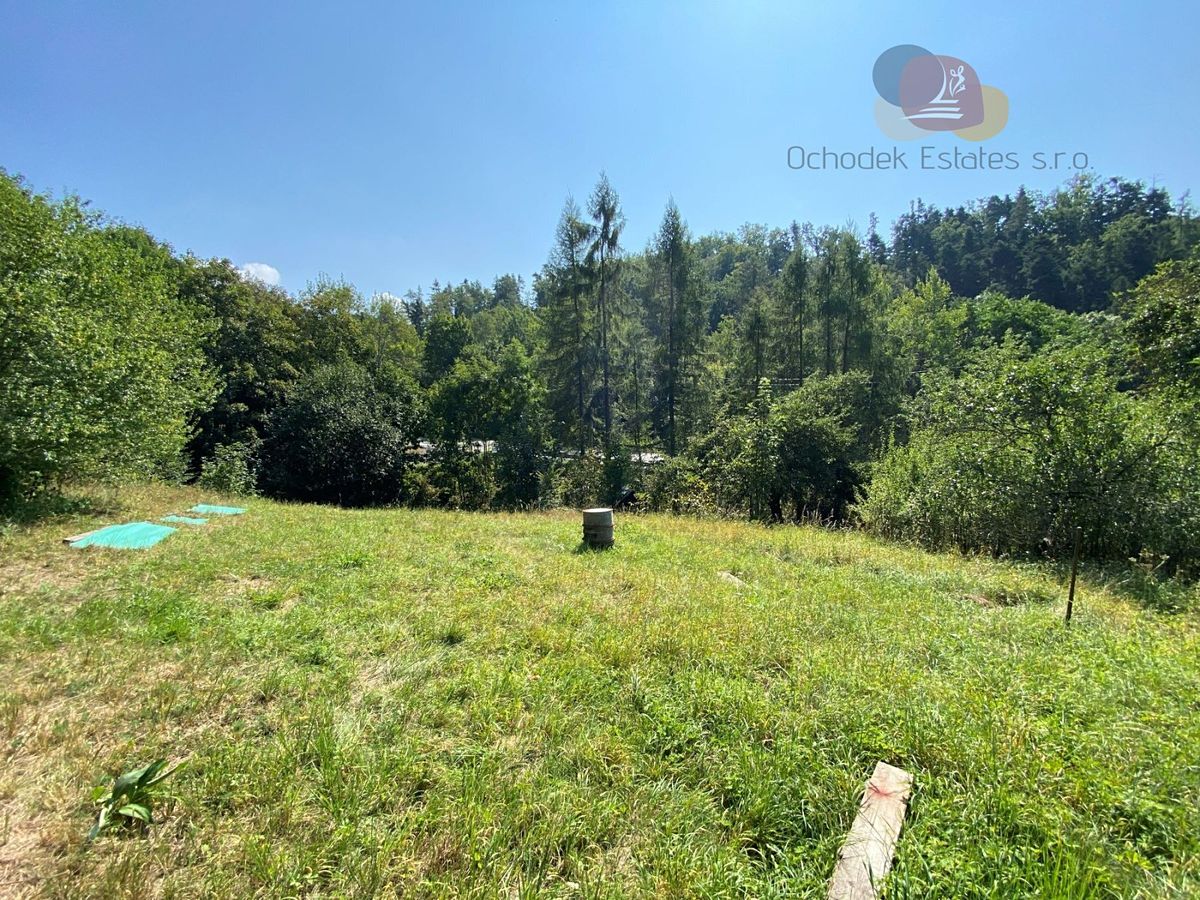 Prodej stavebního pozemku 1312 m² – fotografie 3