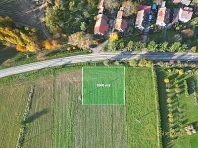 Prodej stavebního pozemku 1000 m²