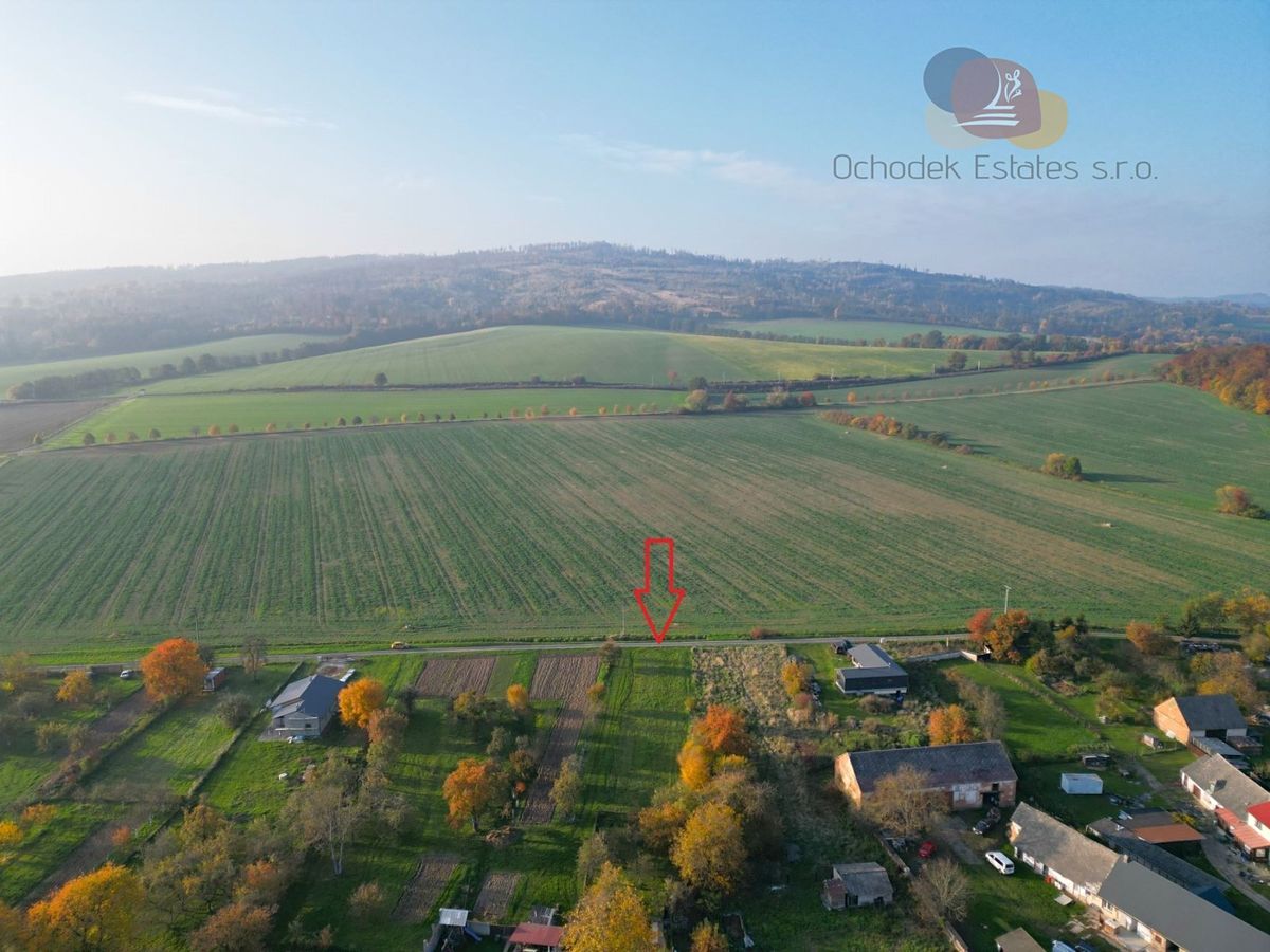 Prodej stavebního pozemku 1030 m² – fotografie 2